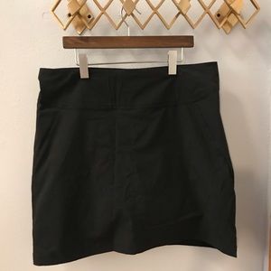 REI Royal Robbins skort, black